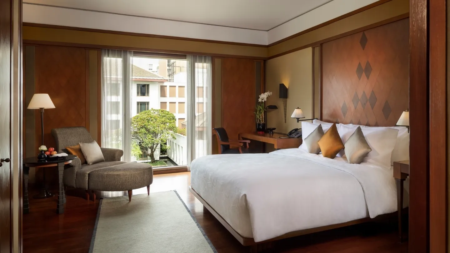 Stay Longer - Third Night On Us